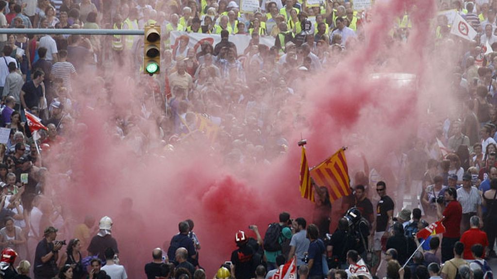 España sale a la calle contra los recortes