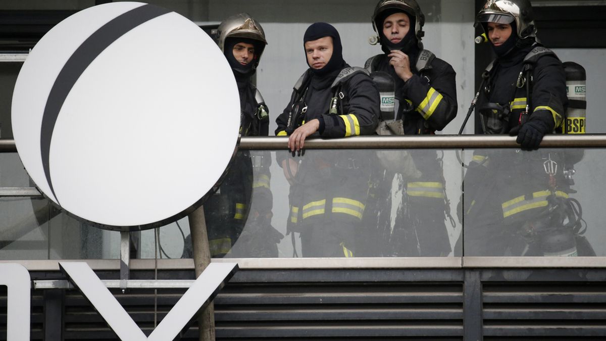 El museo de Ciencias de París sufre un aparatoso incendio