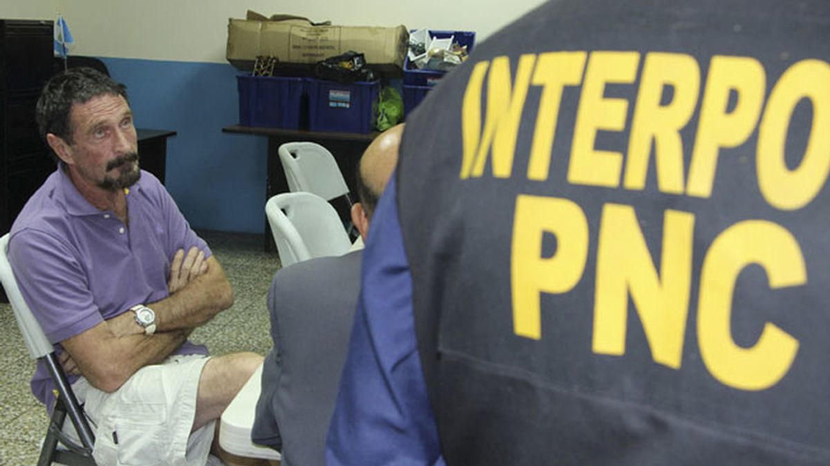 John McAfee, detenido en Guatemala al entrar sin permiso en el país