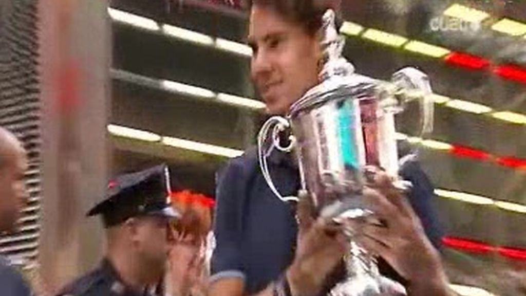 Nadal se pasea por el Time Square