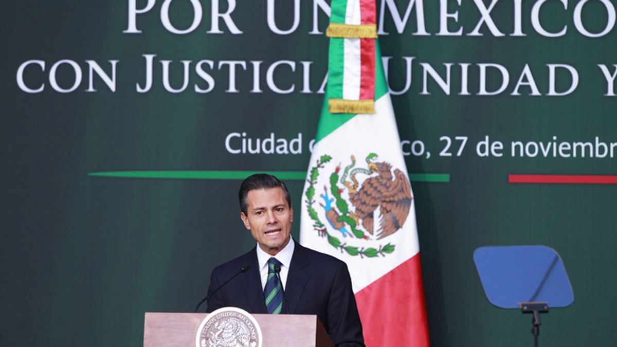 Peña Nieto presenta su plan de reformas contra el crimen organizado