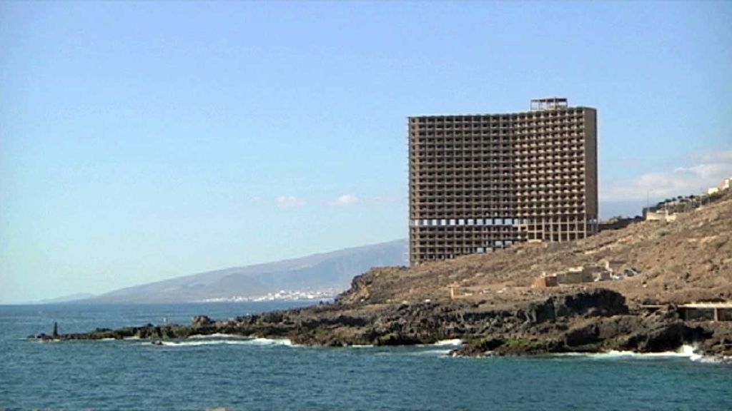 'Callejeros' en el barrio de Añaza en Santa Cruz de Tenerife