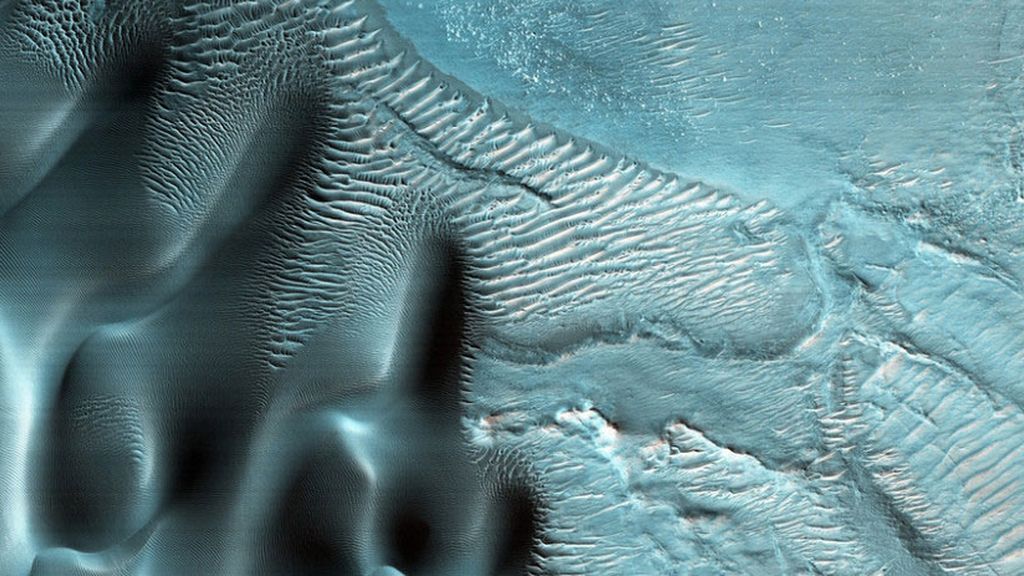La NASA revela coloridas fotos del planeta
