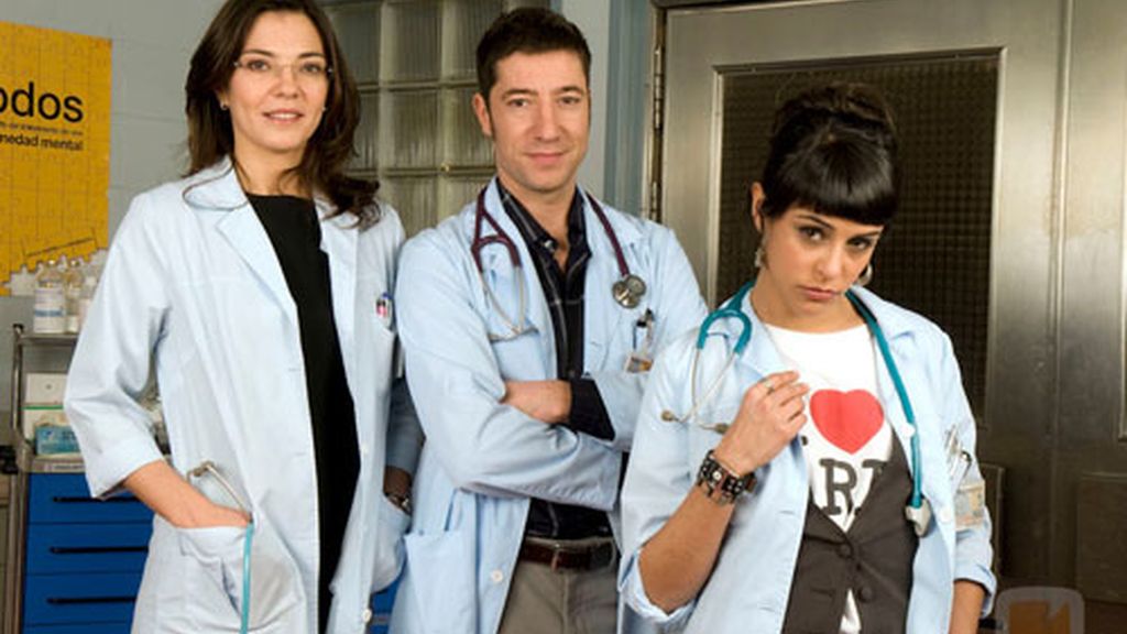 Un fan despechado le dispara con una ballesta