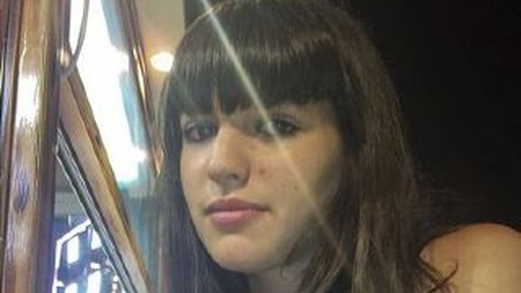 La joven Celia fue identificada por agentes de la policía cuando paseaba con otras dos personas por la madrileña Plaza de Castilla.
