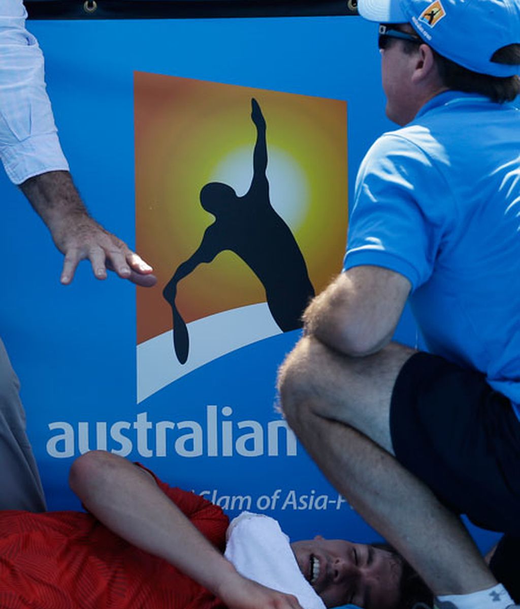 El calor hace desfallecer a los tenistas en el Open de Australia
