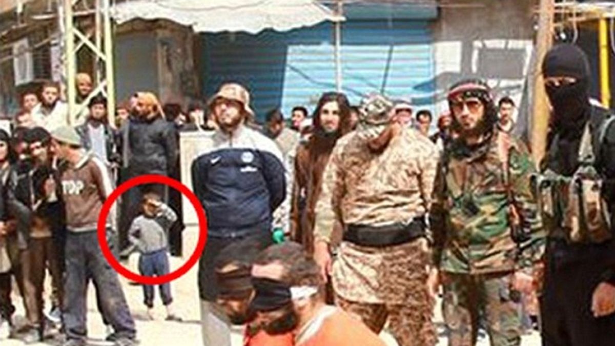 Ejecuciones ante menores del Estado Islámico