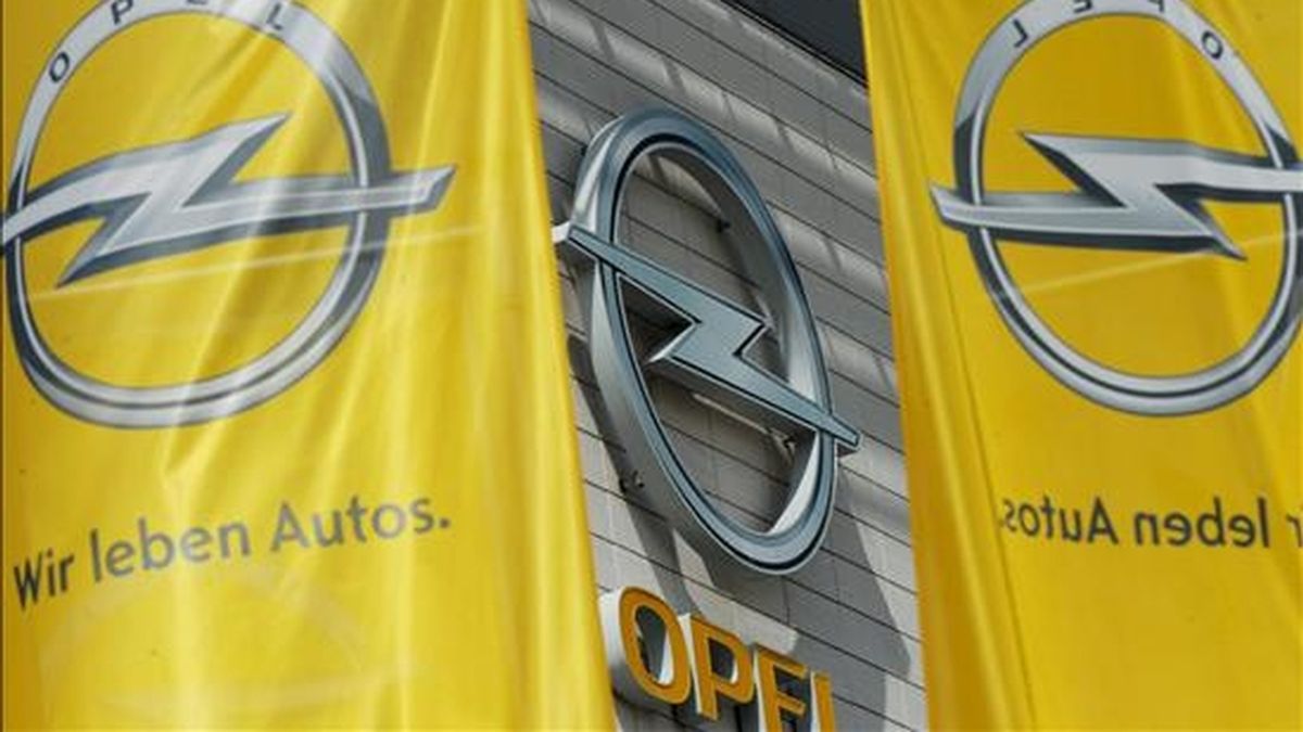 El productor automovilístico alemán Opel es de nuevo una sociedad anónima (S.A.), registrada en el registro mercantil como Adem Opel AG, y deja de ser una sociedad limitada. EFE/Arechivo