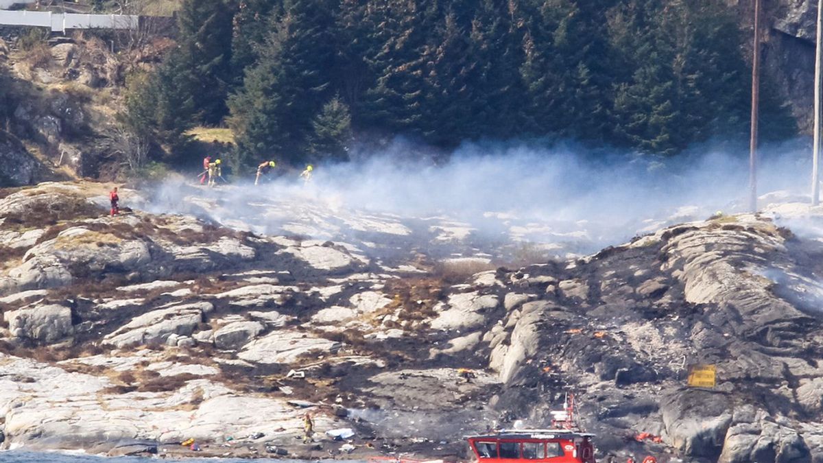 Mueren 13 personas por el accidente de un helicóptero frente a la costa noruega