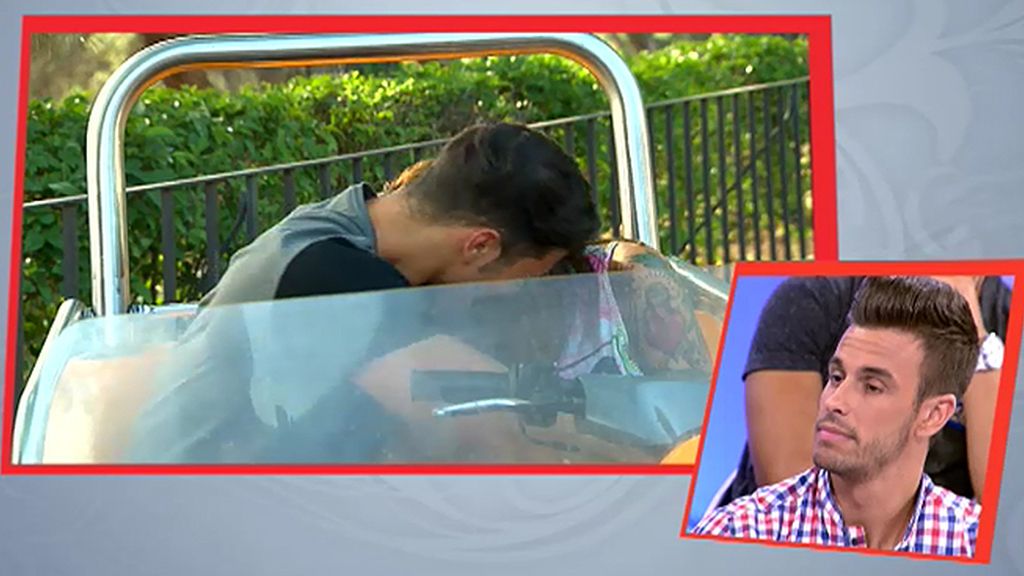 María, a Alejandro: “No te pillo, eres muy raro”