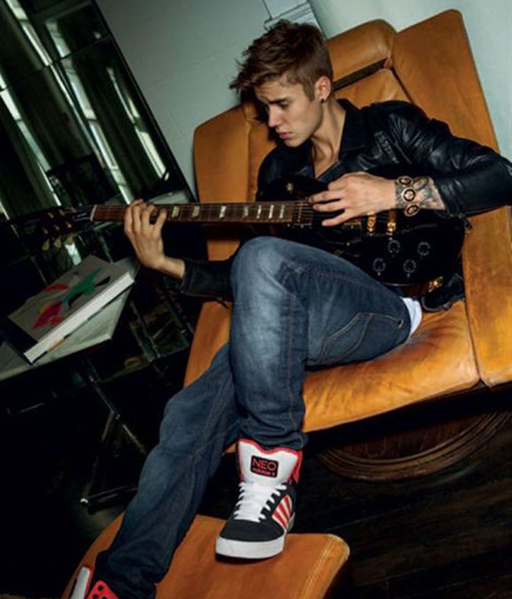 Justin Bieber, pícaro y seductor en la campaña de Adidas