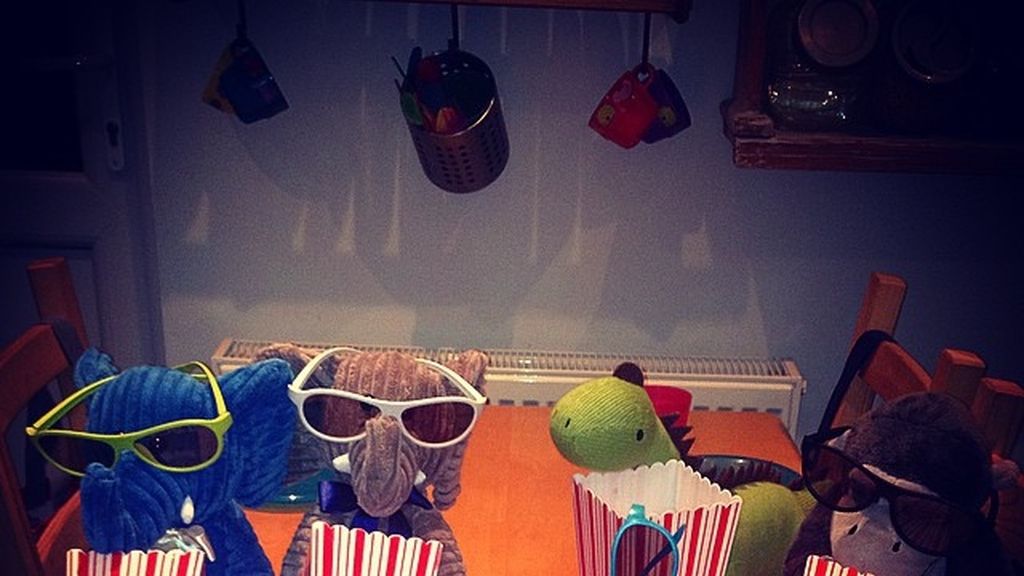 Crea espectaculares desayunos con peluches para el disfrute de sus hijos adoptivos