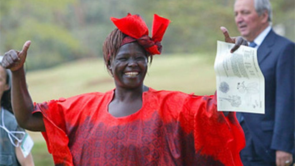 Wangari Maathai,, Premio Nobel de la Paz, fue activista de Amnistía Internacional, que intercedió varias veces cuando fue encarcelada en los años 90. Foto AP Wangari Maathai,, Premio Nobel de la Paz, fue activista de Amnistía Internacional, que intercedió varias veces cuando fue encarcelada en los años 90. Foto AP