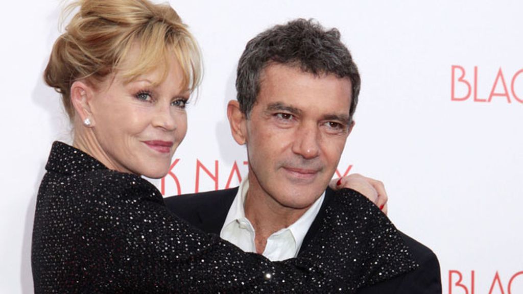 Melanie Griffith y Banderas, terminaban con "cariño y amistosamente"