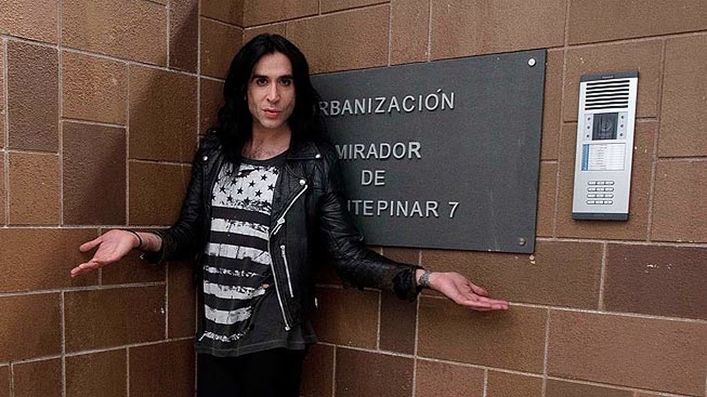 'Cameo' estelar del cantante