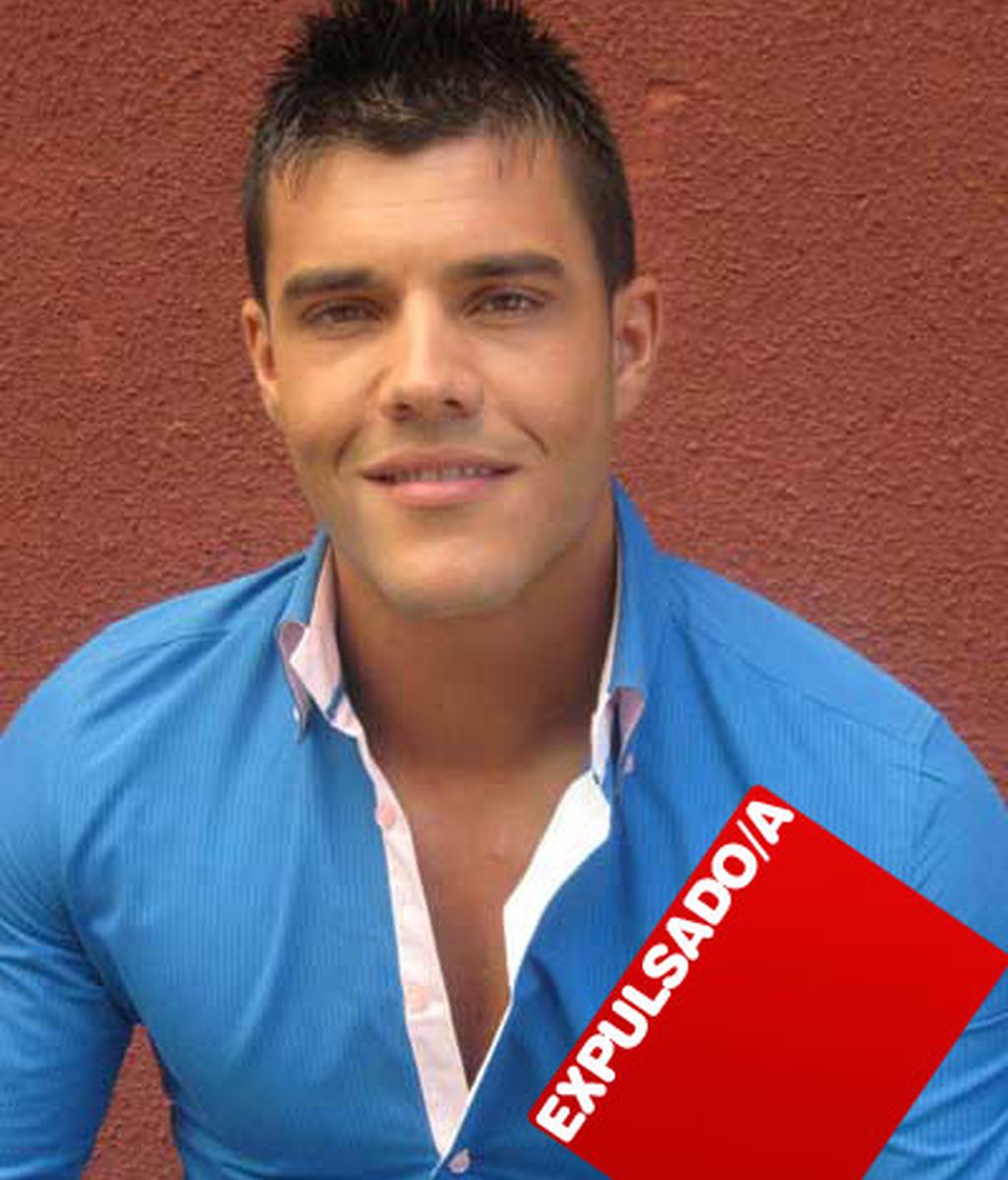 Los pretendientes de Marisa