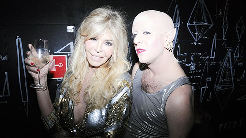 Bibiana Fernández y Sansanonasnas