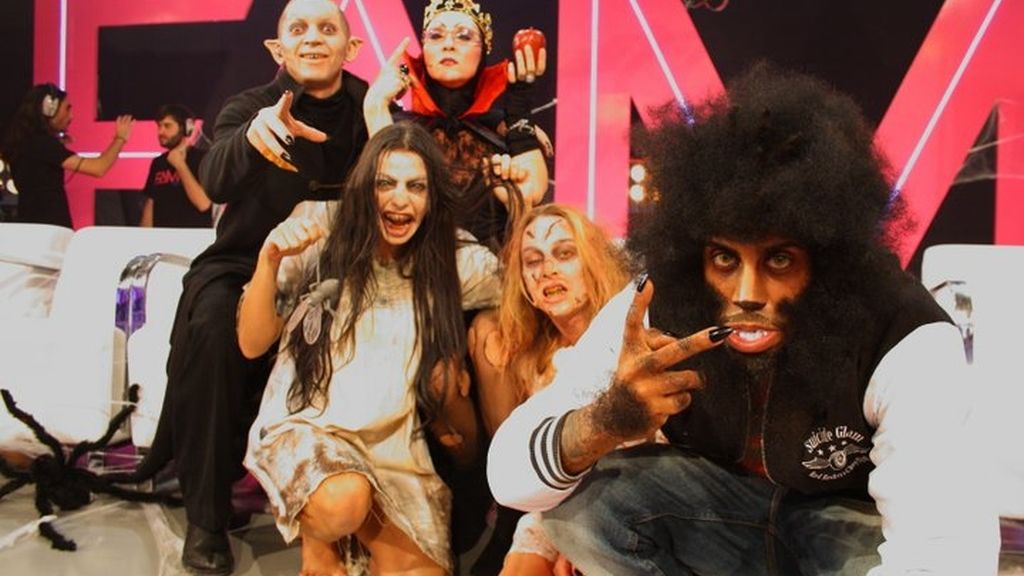 Los profes se lo pasan de miedo