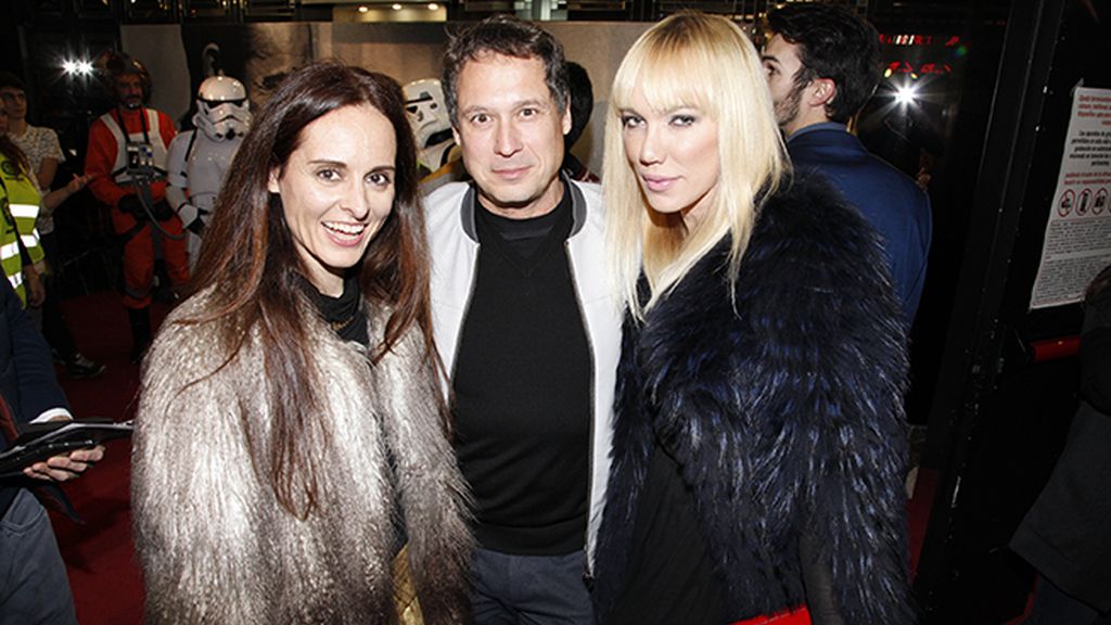 Ana Locking, Israel Cotes y Topacio Fresh