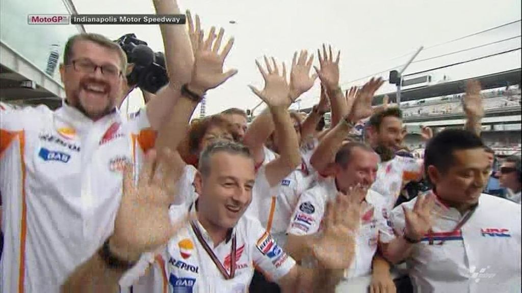 Márquez hace hisotria en Indianápolis