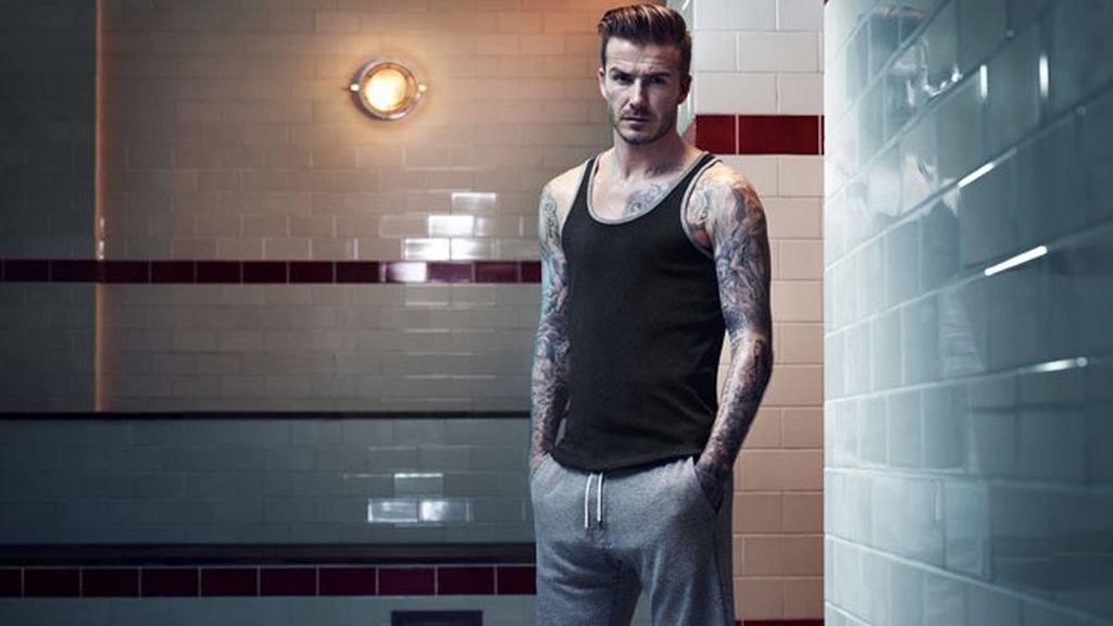 David Beckham posa para H&M en un vestuario
