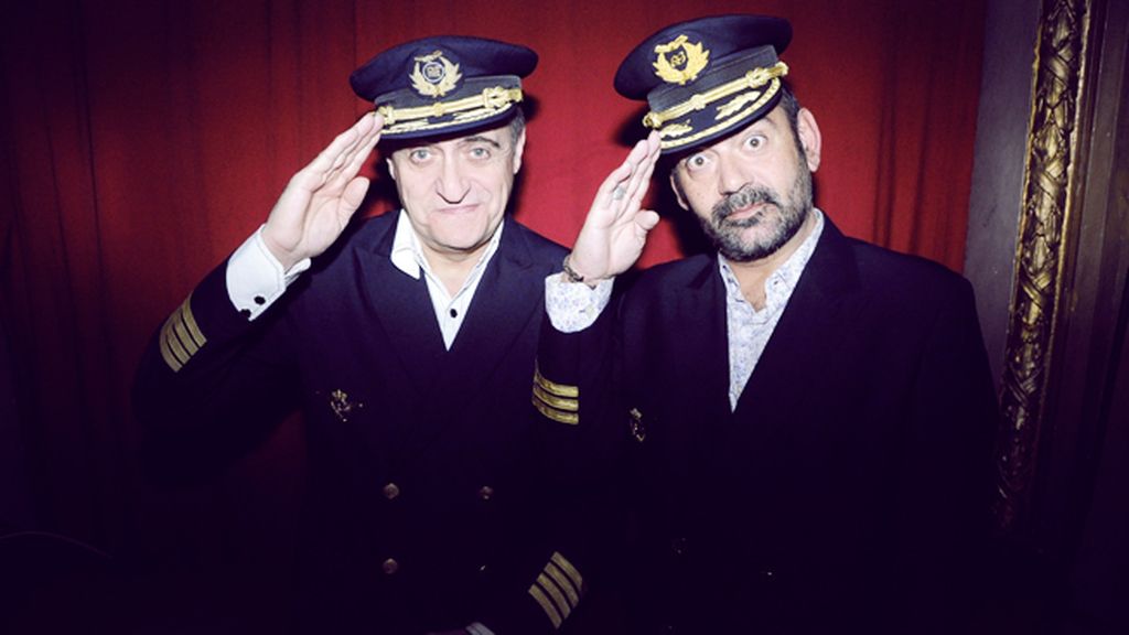 Mota y Vaquerizo la lían a bordo de un avión