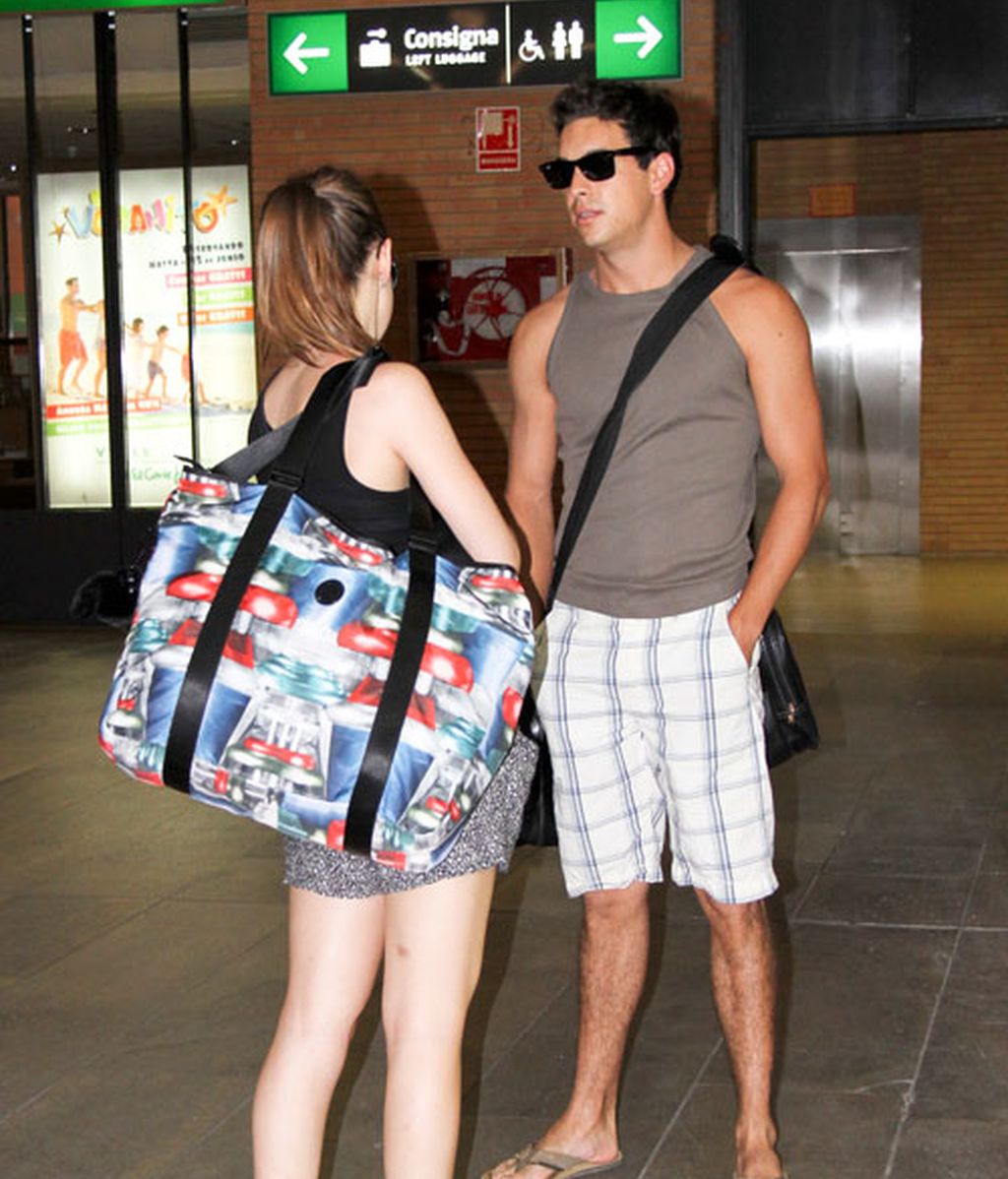 Mario Casas y María Valverde, viaje a Sevilla