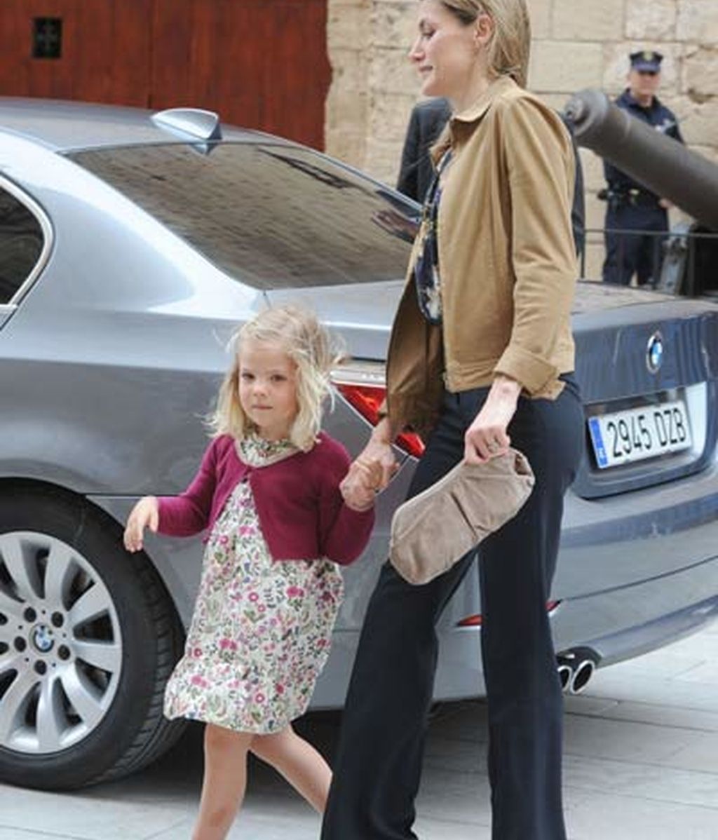 Los príncipes de Asturias y la reina Sofía, en la Misa de Resurrección