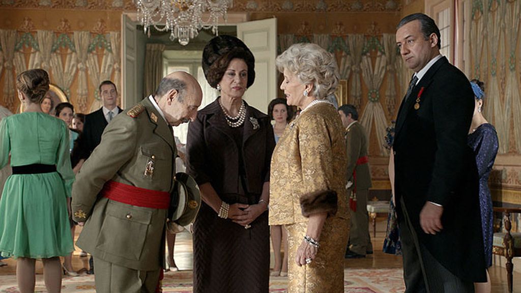 Franco no ve con buenos ojos la relación de Juan Carlos y Sofía