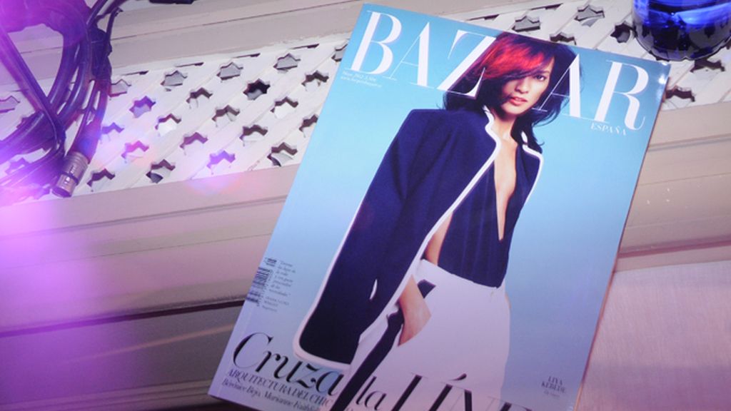 Blanca Suárez y Kira Miró, animado corrillo en la fiesta de Harper´s Baazar