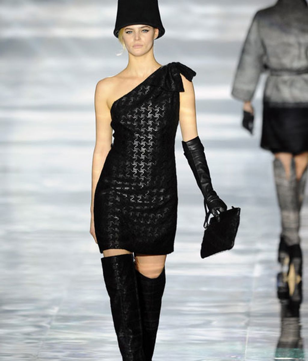 Roberto Verino: Vuelve el 'glamour' de los cincuenta