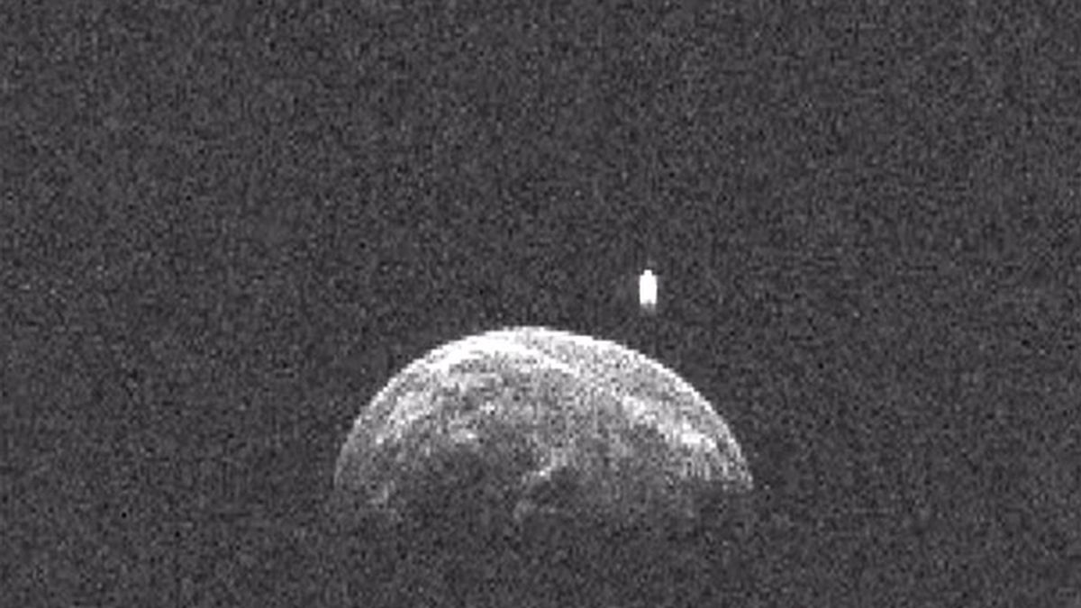 NASA, ovnis, cazadores de ovnis, asteroide BL86 2004, OVNI