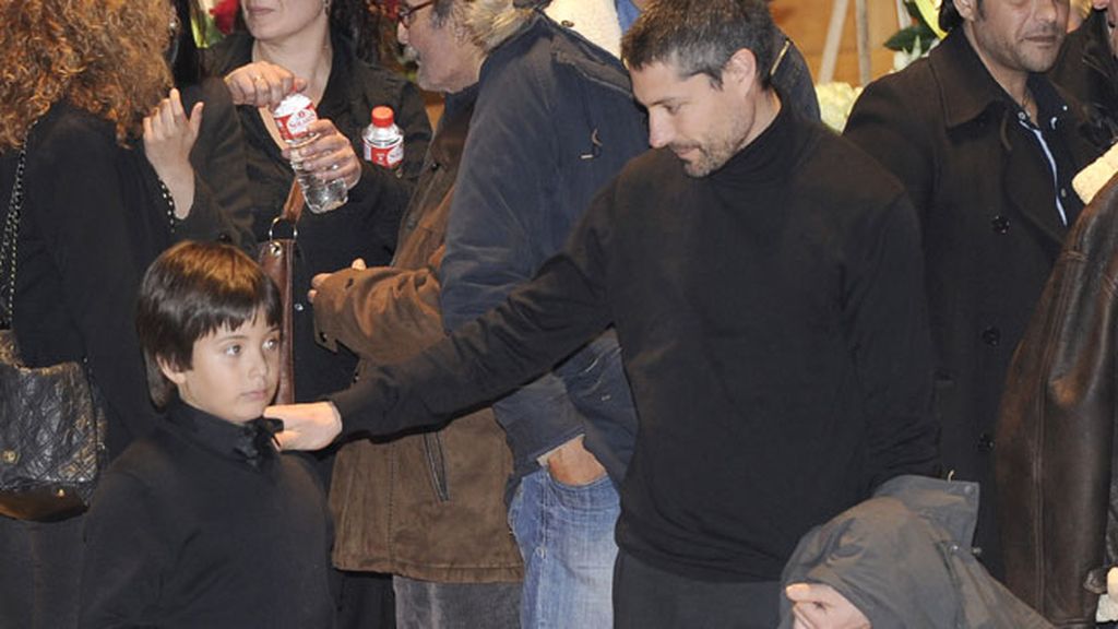Malú, Alejandro Sanz, sus hijos, artistas... el último adiós de Paco de Lucía en Madrid