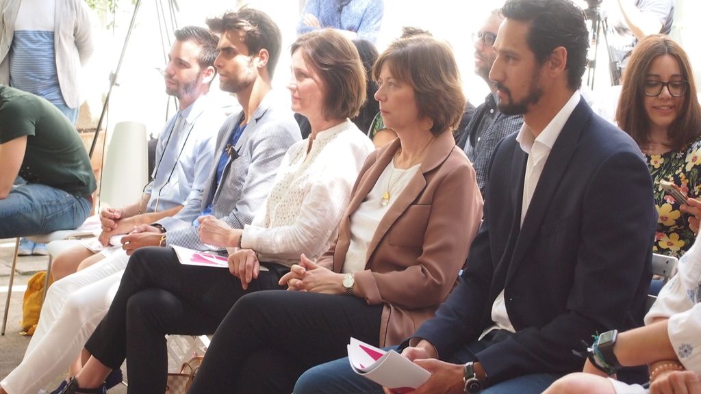 #LoveisLove, #LoveisDivinity