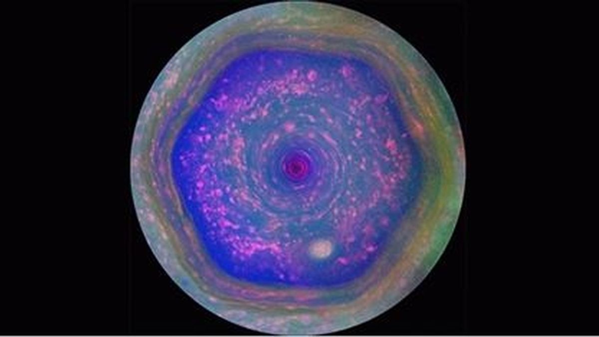 La NASA obtiene las mejores imágenes del Hexágono de Saturno