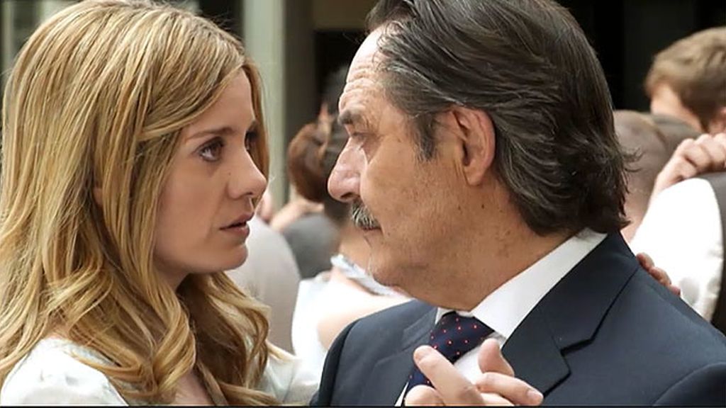 Natalia conoce a alguien en su despedida de soltera que rompe sus esquemas