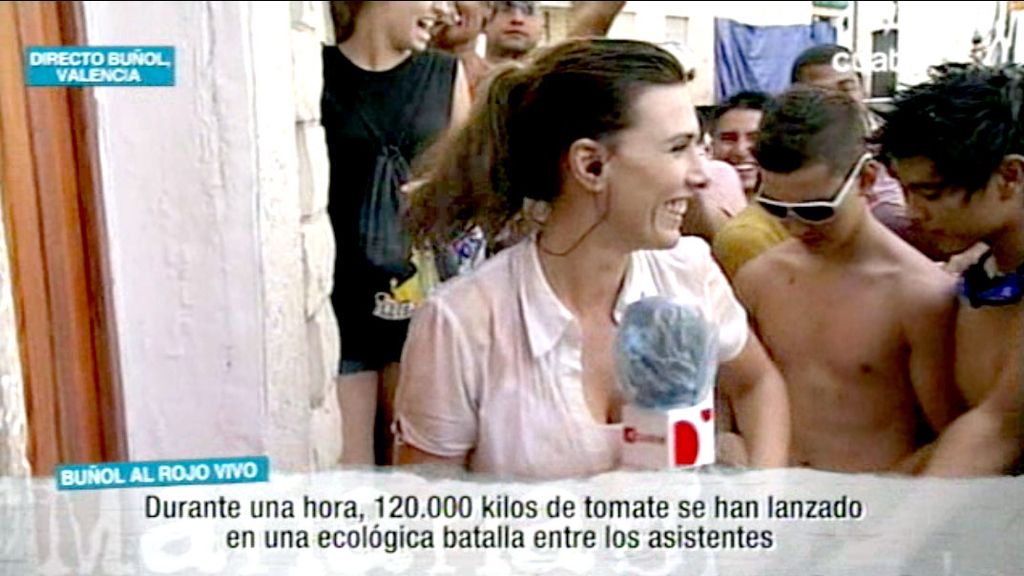 Verónica Sanz en la 'tomatina' de Buñol