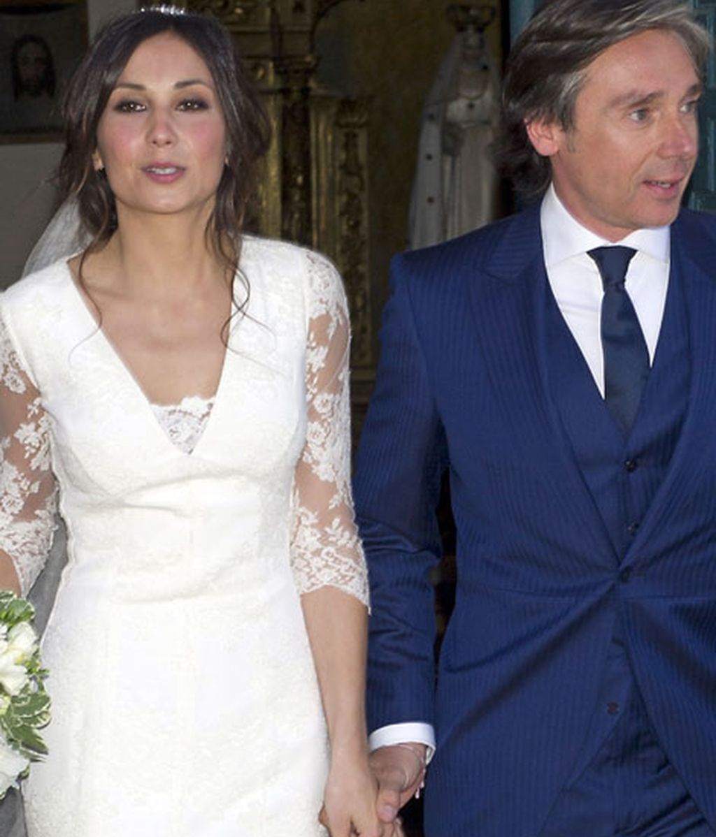 Colores pastel y reencuentro de exparejas en la boda de Israel Bayón y Cristina Sainz