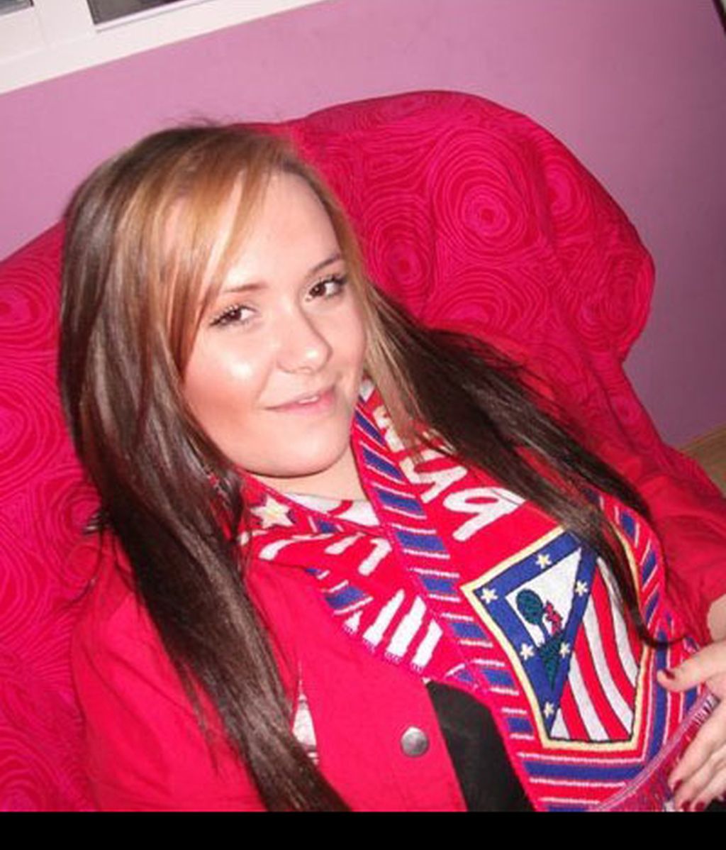 Una mujer de los pies a la cabeza