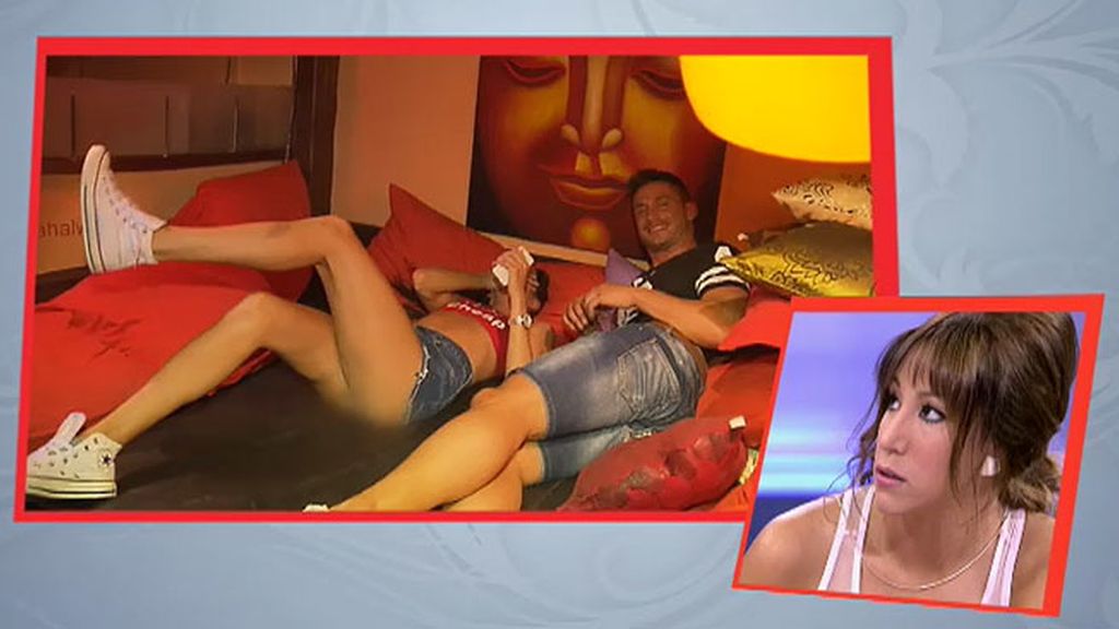 Ángel: “Me ha estado explicando la postura que más le gusta”
