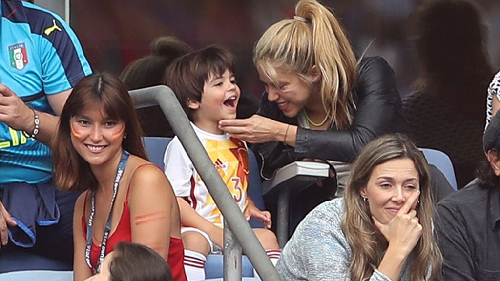 Shakira ejerció de madraza con Milan y Sasha