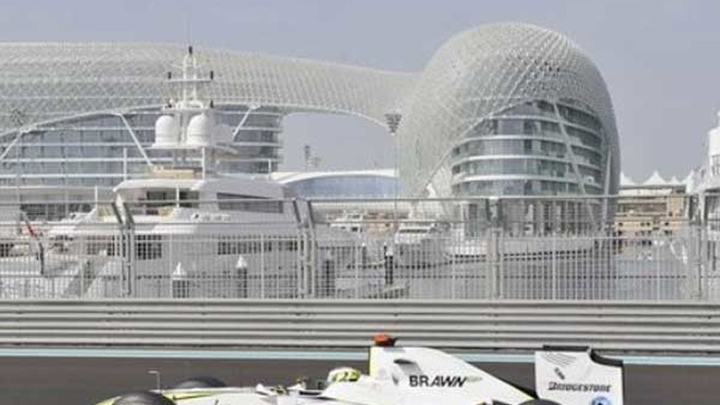 Button, segundo en los libres