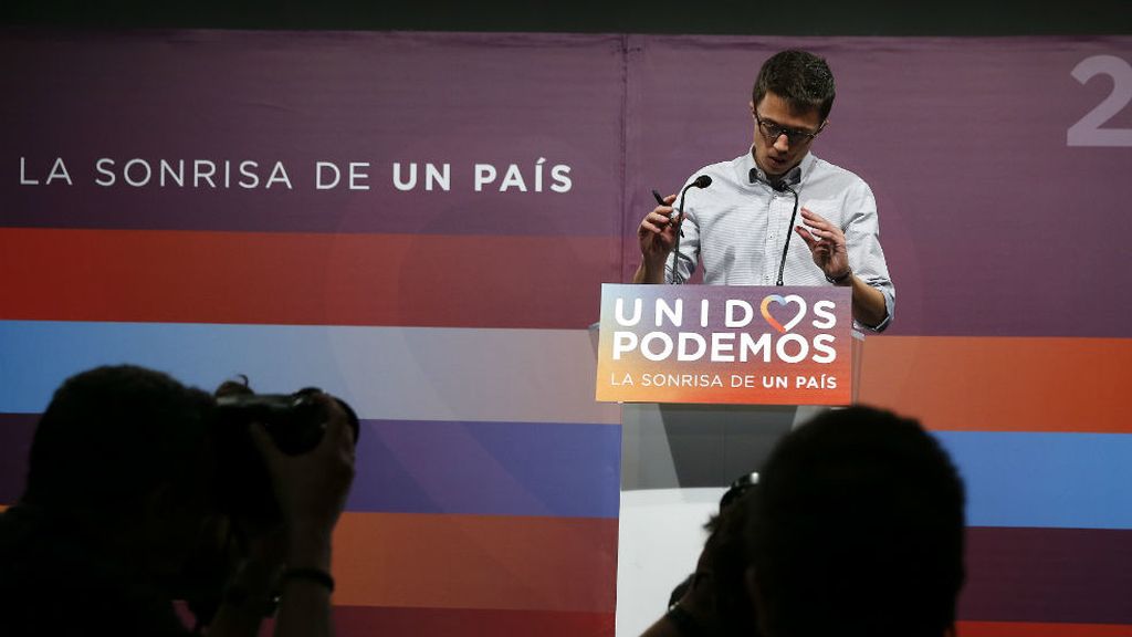 Íñigo Errejón, ante los medios