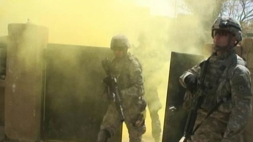 Jon Sistiaga: Sargento, ¿a qué estamos disparando?