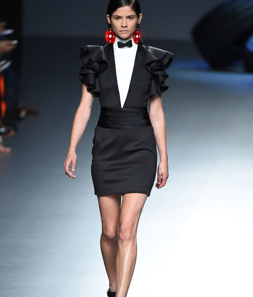 Bimba abrió y cerró el desfile del malagueño