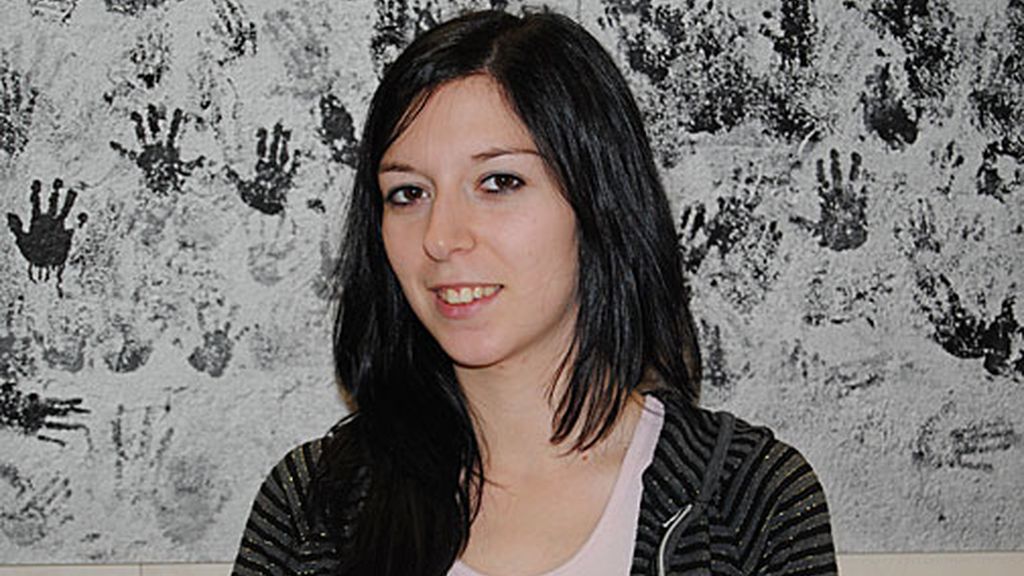 Azucena, de GH 12+1, visita telecinco.es