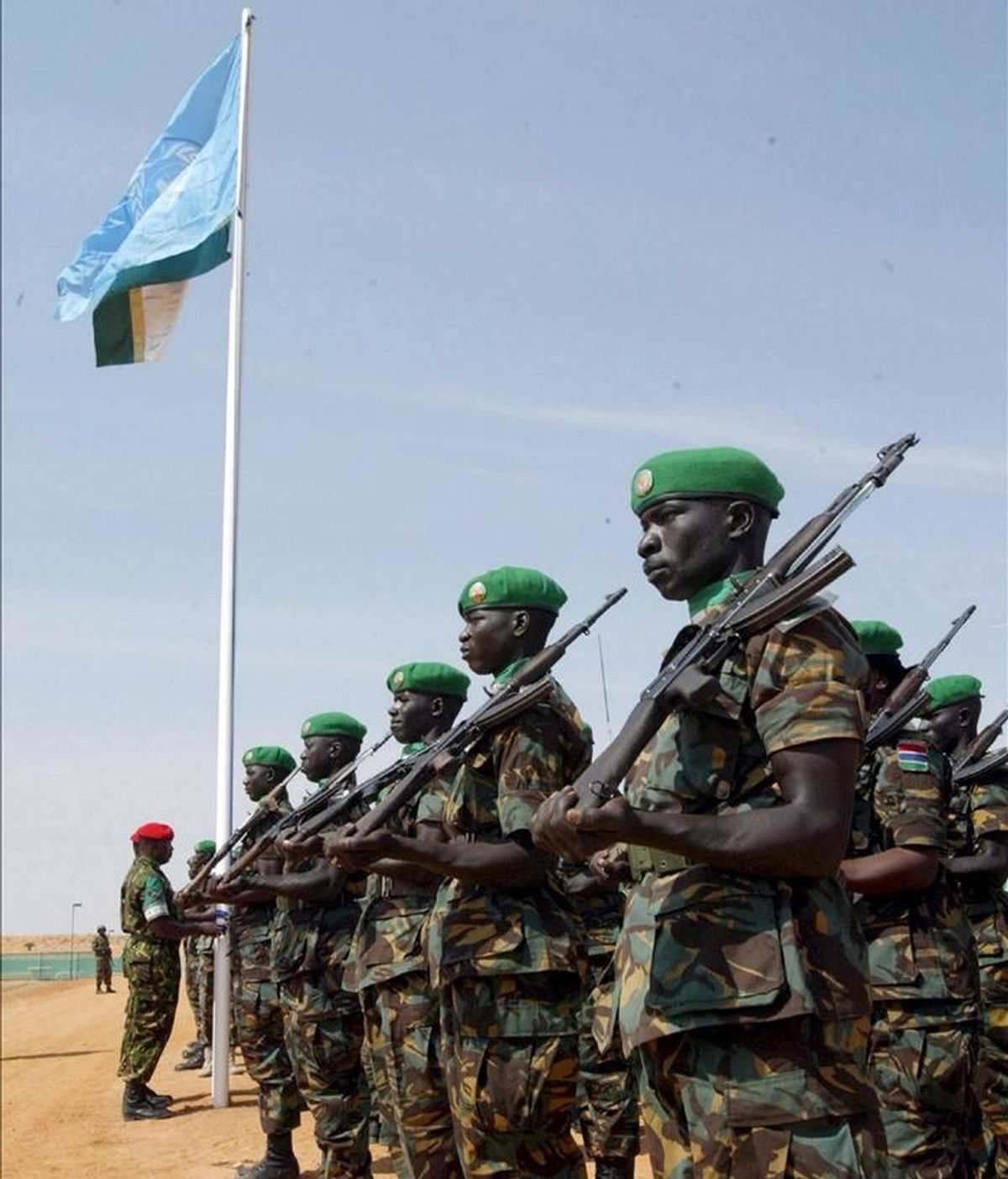 En respuesta a este aumento de la violencia, el portavoz de la ONU, Martin Nesirky, explicó que los responsables de UNMIS han intensificado sus patrullas en la zona de Abyei y están preparados para reforzar sus miembros, "si es necesario". EFE/Archivo