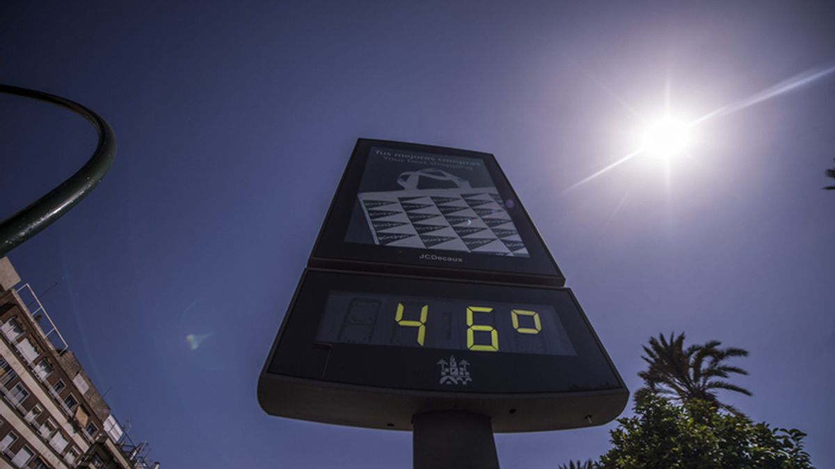 Córdoba alcanza la alerta roja con más de 44 grados