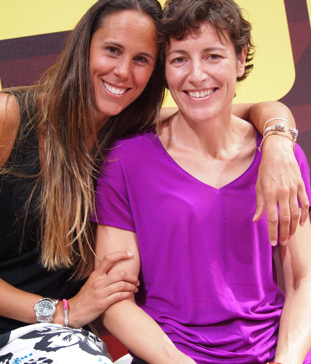 Amaya Valdemoro y Elisa Aguilar, campeonas de Europa de basket femenino