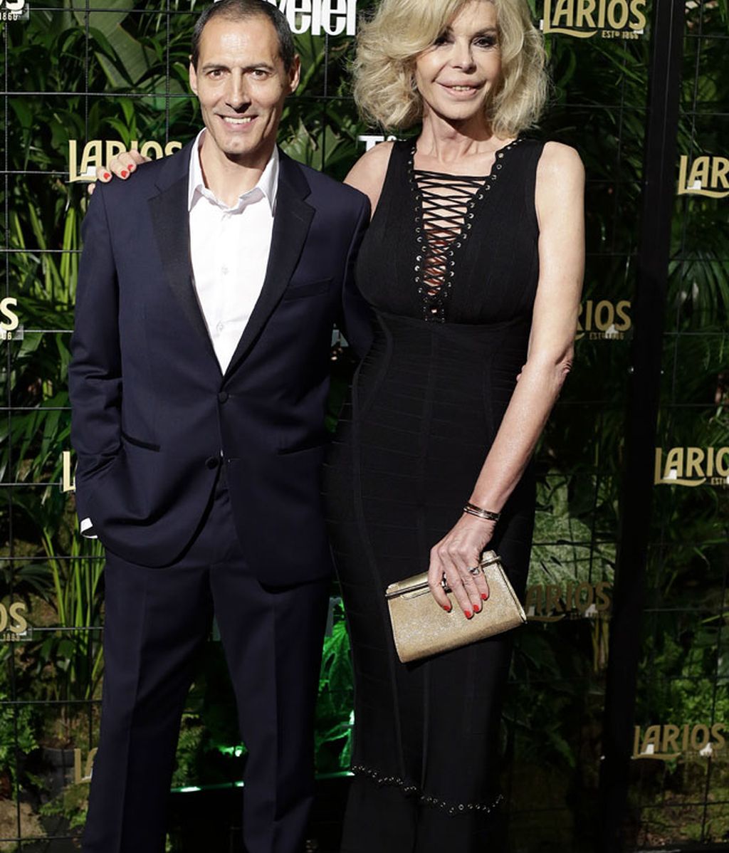 Los conductores de la gala: Manuel Bandera y Bibiana Fernández